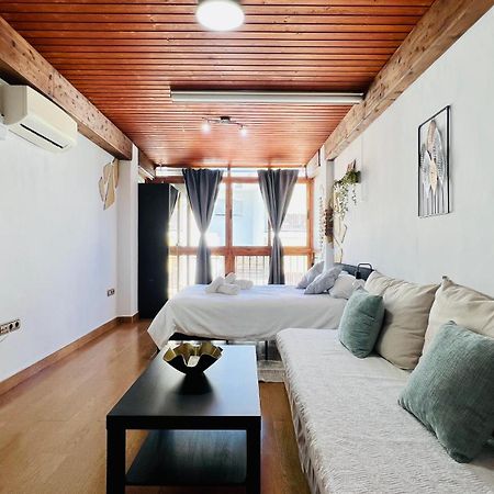 Estudio Buddha En El Centro De Nerja - South Costa 外观 照片